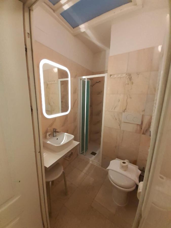 Blooming Gate Hotel Венеция Екстериор снимка