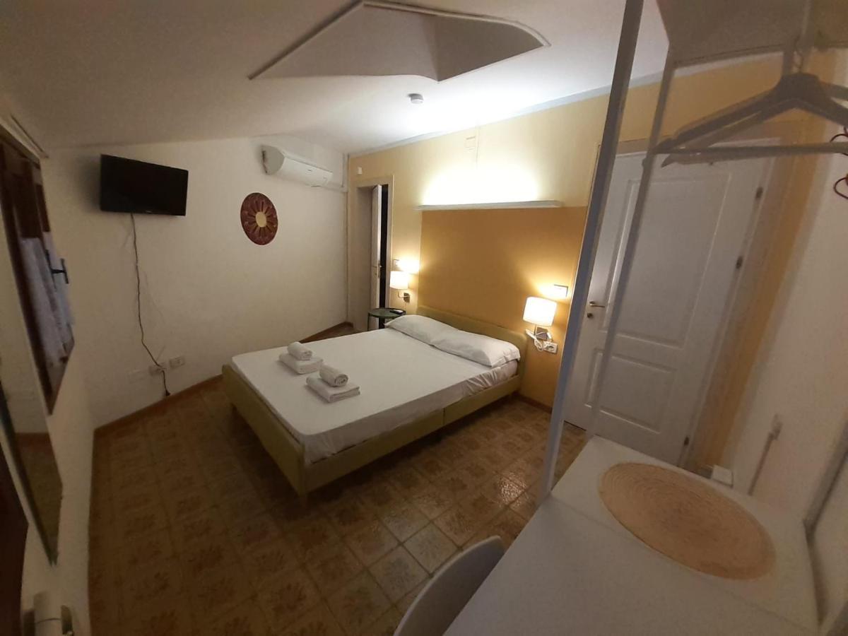 Blooming Gate Hotel Венеция Екстериор снимка