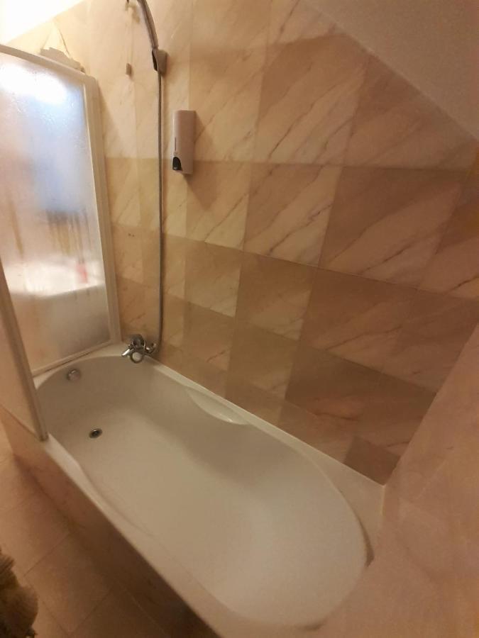 Blooming Gate Hotel Венеция Екстериор снимка
